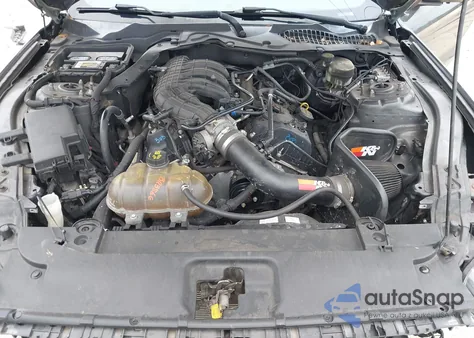 2015 Ford Mustang V6 z USA, uszkodzony, nr VIN 1FA6P8AMXF5402714